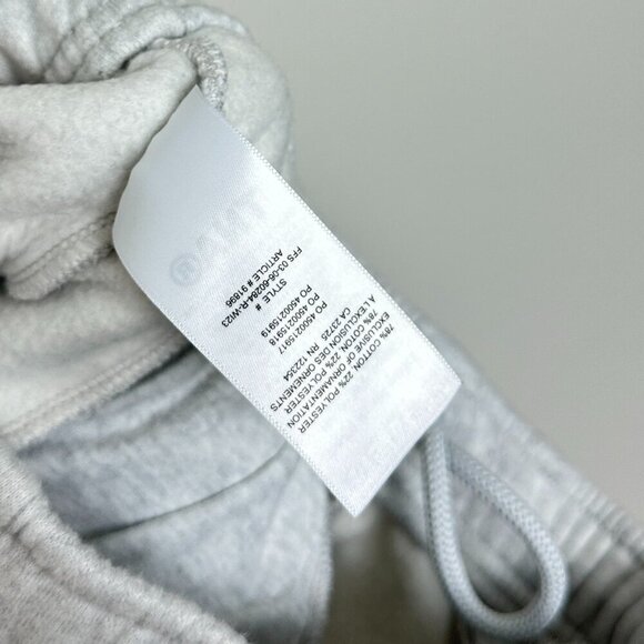 ARITZIA TNA SweatFleece Cozy Fleece Mega Fit Sweatpants in Heather Grey Size 2XS - Picture 10 of 10